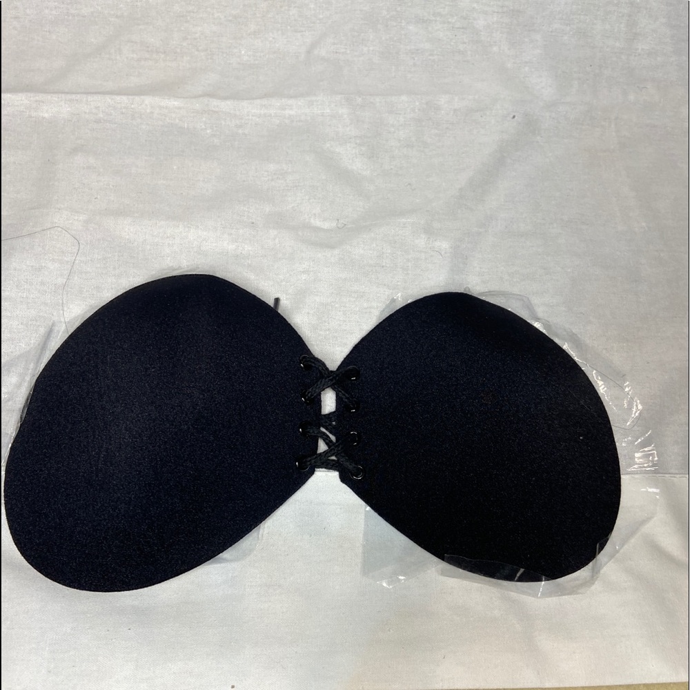 Adhesive Bra